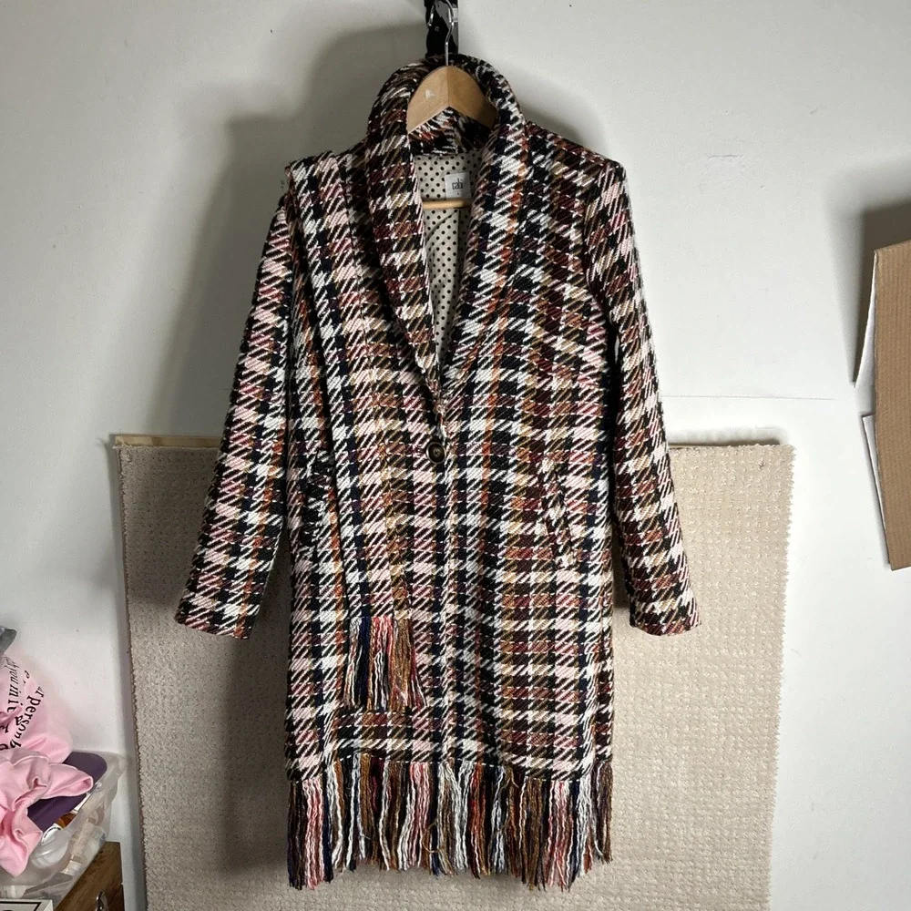 Cabi Coat Jacket Womens Size S Multicolor Fringe Hem One Button‎ Front With Belt